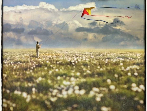 thumbs kite by kleemass Dariusz Klimczak картины