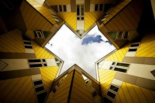 thumbs cubic houses kubus woningen rotterdam netherlands 2 Подборка самых необычных зданий мира