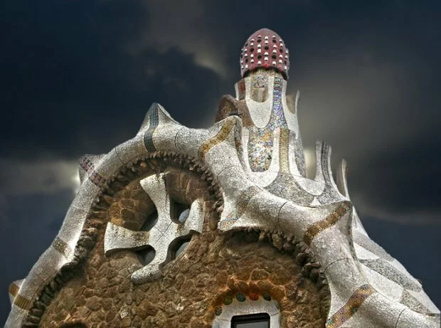 thumbs mind house barcelona spain Подборка самых необычных зданий мира