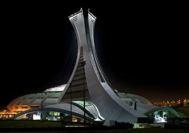 thumbs olympic stadium montreal canada Подборка самых необычных зданий мира