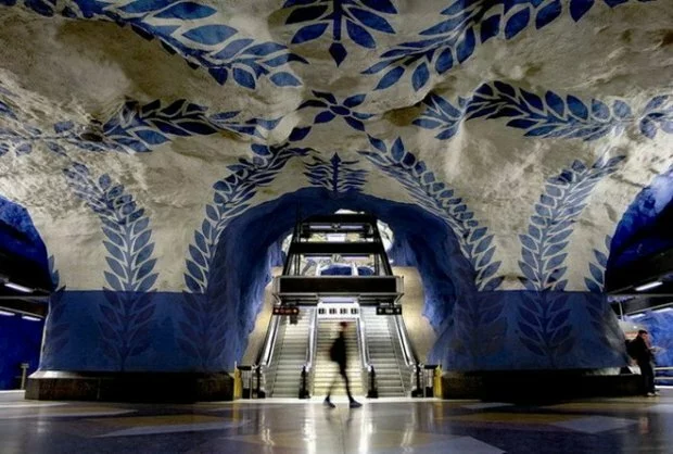 thumbs beautifulphotographsofstockholmmetro1 Самое красивое метро в мире