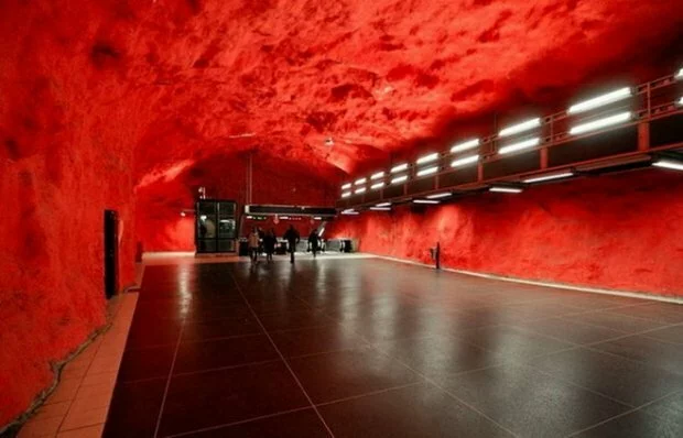thumbs beautifulphotographsofstockholmmetro13 Самое красивое метро в мире